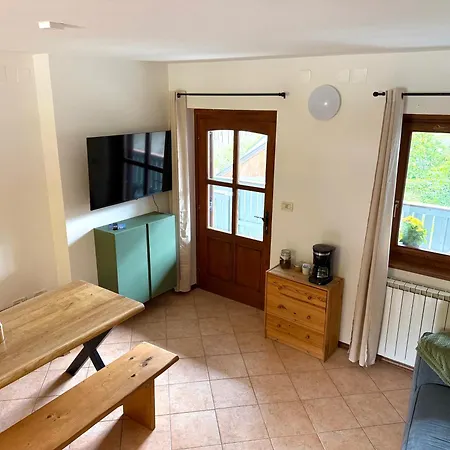 Soca Escape Apartament Bovec